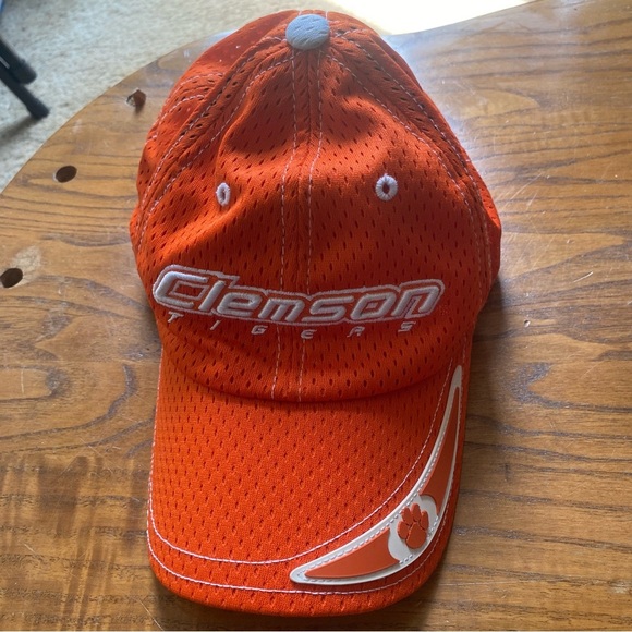 STARTER Clemson Tigers Cap Breathable Mesh Design - Picture 1 of 4